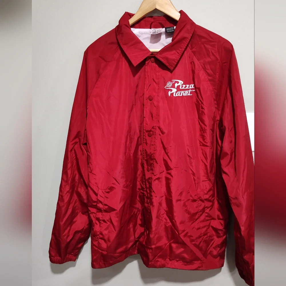 DISNEY PIXAR Pizza Planet Men's XL Jacket, Snap Front, Red, TOY STORY